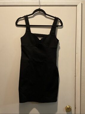 Black Sleeveless Bodycon Dress - Classic Women's Dress